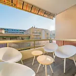 For 4 People In The Heart Of Apartman